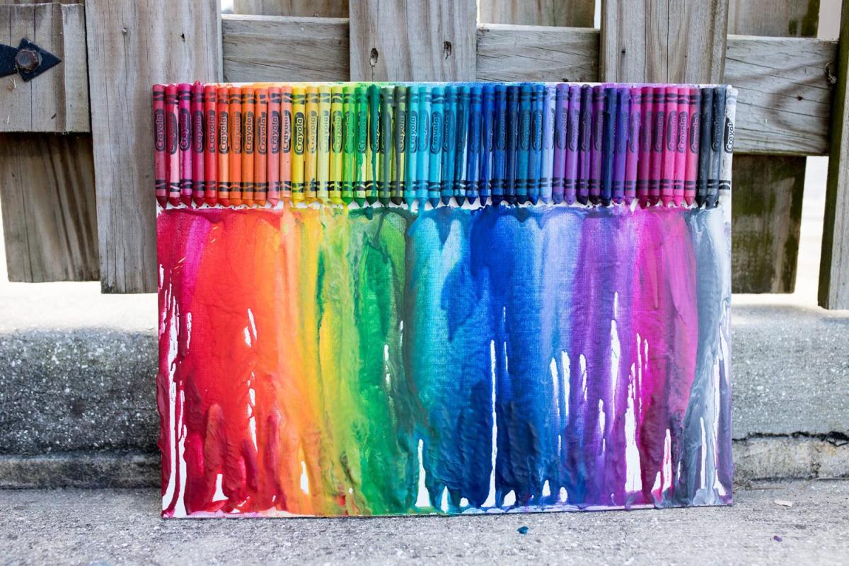 crayons melted on canvas. from https://thesupermomlife.com/how-to-make-melted-crayon-art/